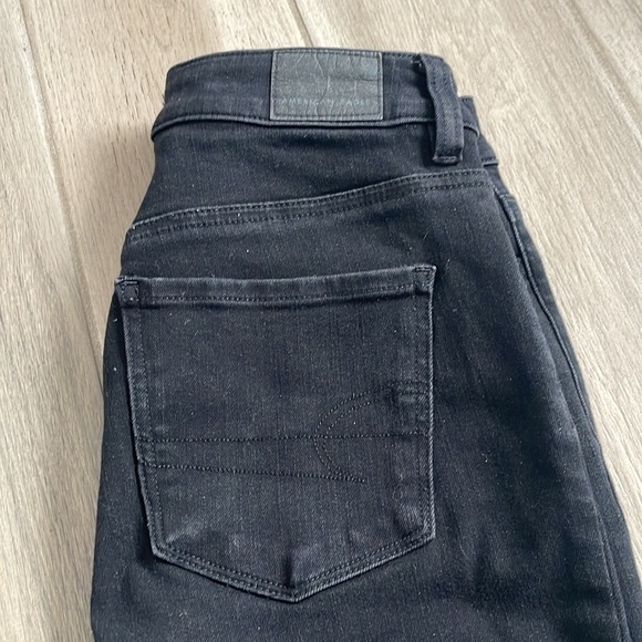 American Eagle Hi-Rise Black Jeggings - Picture 10 of 10